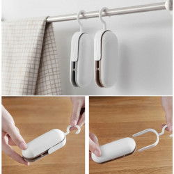 Dr. Phone-DrPhone FreshSeal Pro - Mini Seal Machine - AA Batterij - Gemakkelijk verzegelen - Geschikt voor Keuken (Chips , Voedsel)€ 11,95€ 9,88Gadget
