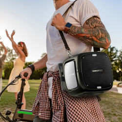 Dr. Phone-DrPhone SolarFlare – Karaoke Bluetooth Speaker – Twee Microfoons – Bluetooth 5.0 – Met RGB Verlichting€ 154,95€ 128,06Draadloze speaker
