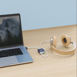 Dr. Phone-DrPhone FxSound - USB externe geluidskaart naar 3.5mm audio microfoon / audio interface AUX adapter 7.1€ 14,95€ 12,36DrPhoneAudio kabel