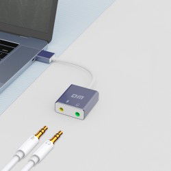 Dr. Phone-DrPhone FxSound - USB externe geluidskaart naar 3.5mm audio microfoon / audio interface AUX adapter 7.1€ 14,95€ 12,36DrPhoneAudio kabel