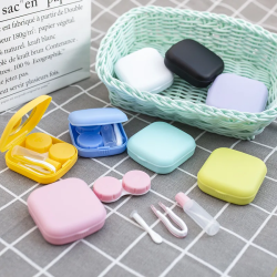 Dr. Phone-DrPhone ClearView Organizer - Contactlenzen Opbergdoosje – Ingebouwde Spiegel – Lenzenzuignap – Lenzenvloeistof Flesje - Geel€ 9,95€ 8,22Home