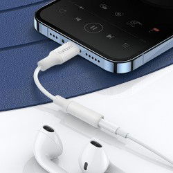 Dr. Phone-DrPhone Connect Pro OT78 Lightning naar 3.5mm Adapter - Compatibel met iPhone en iPad - Wit€ 12,95€ 10,70Adapter/Converter