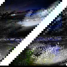 Dr. Phone-DrPhone ICE V3 – Krachtige LED Zaklamp XHP90 – 500 Meter Bereik – Zoomfunctie – Waterdicht IPX6 – Oplaadbaar – Zwart€ 44,95€ 37,15DrPhoneVerlichting8720118087664