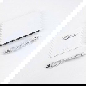 Dr. Phone-DrPhone USB 2.0 Slim Portable Optical Drive – CD / DVD-RW – DVD-ROM – Brander – Draagbaar & Compact – Zwart€ 29,95€ 24,75DrPhoneDVD/RW Spelers8720118042151