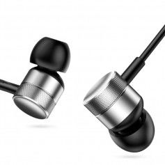 Dr. Phone-Baseus H04 HiFi Bedrade Oortelefoon met Aux 3.5mm interface - Bass Sound - In-ear sport-oortelefoon met microfoon - Zilver€ 13,95€ 11,53BaseusAudio / HiFi